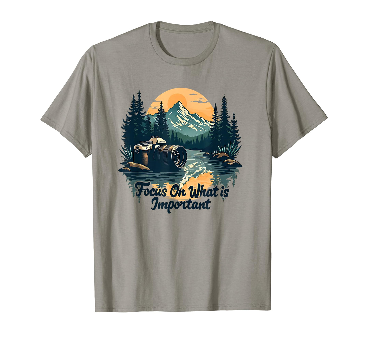 Mountainous Hiking Photographer T-Shirt - Streetwear Style for Adults - T-Shirt, Sweatshirt, Hoodie