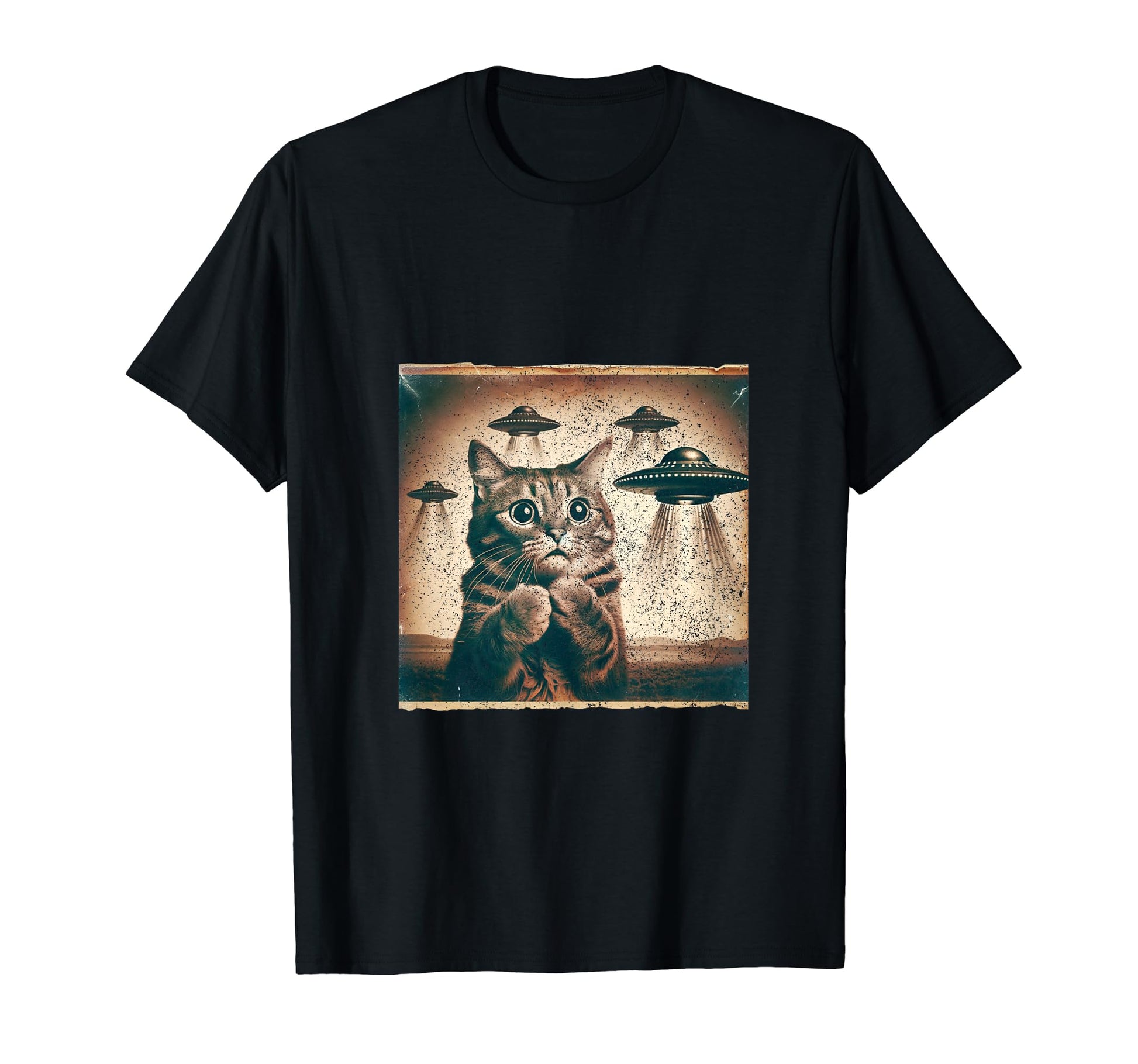 Spooked Cat Selfie Ufos Funny T-Shirt - Streetwear Style for Adults - T-Shirt, Sweatshirt, Hoodie
