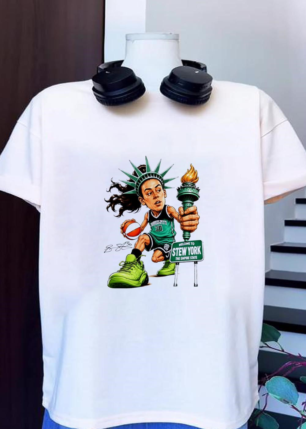 Breanna Stewart Statue of Liberty Playing Basketball - Adult & Kids T-Shirts, Sweatshirts & Hoodies apparel design preview 1