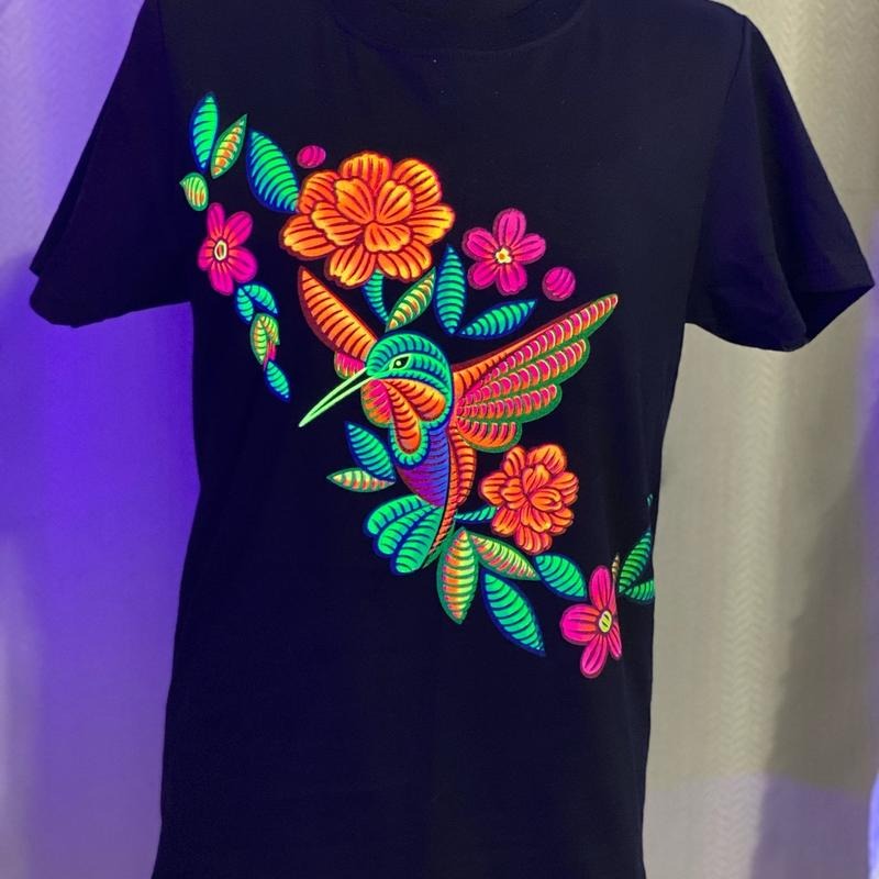 Colibri Mapa Casual Womenswear - Adult & Kids T-Shirts, Sweatshirts & Hoodies apparel design preview 1