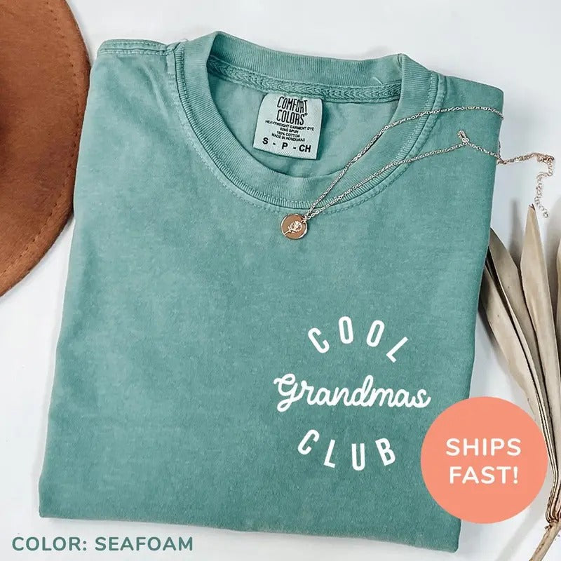 Comfort Colors Cool Grandmas Club Grandma Day Best - Adult & Kids T-Shirts, Sweatshirts & Hoodies apparel design preview 1