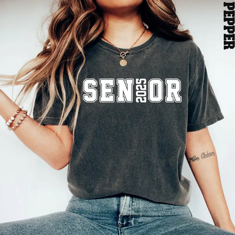 Comfort Colors Senior 2025 School Class Retro - Adult & Kids T-Shirts, Sweatshirts & Hoodies apparel design preview 1