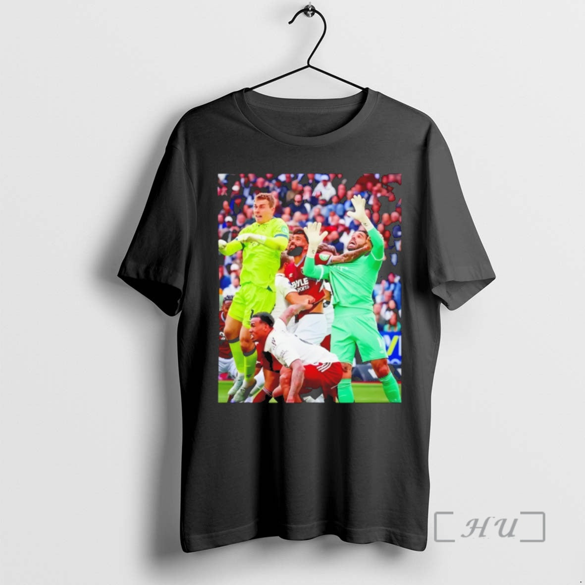 Officials Pablo Fouled David Raya Photo - Adult & Kids T-Shirts, Sweatshirts & Hoodies apparel design preview 1