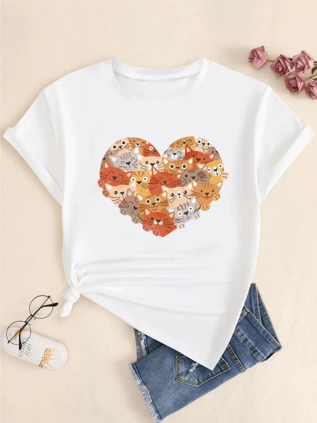 Cartoon Cat Heart Print Round Neck Casual Short - Adult & Kids T-Shirts, Sweatshirts & Hoodies apparel design preview 1