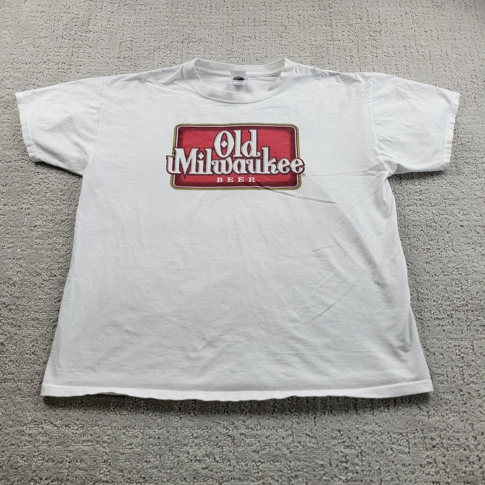 Fruit Of The Loom Mens XL White Old Milwaukee Beer - Adult & Kids T-Shirts, Sweatshirts & Hoodies apparel design preview 1