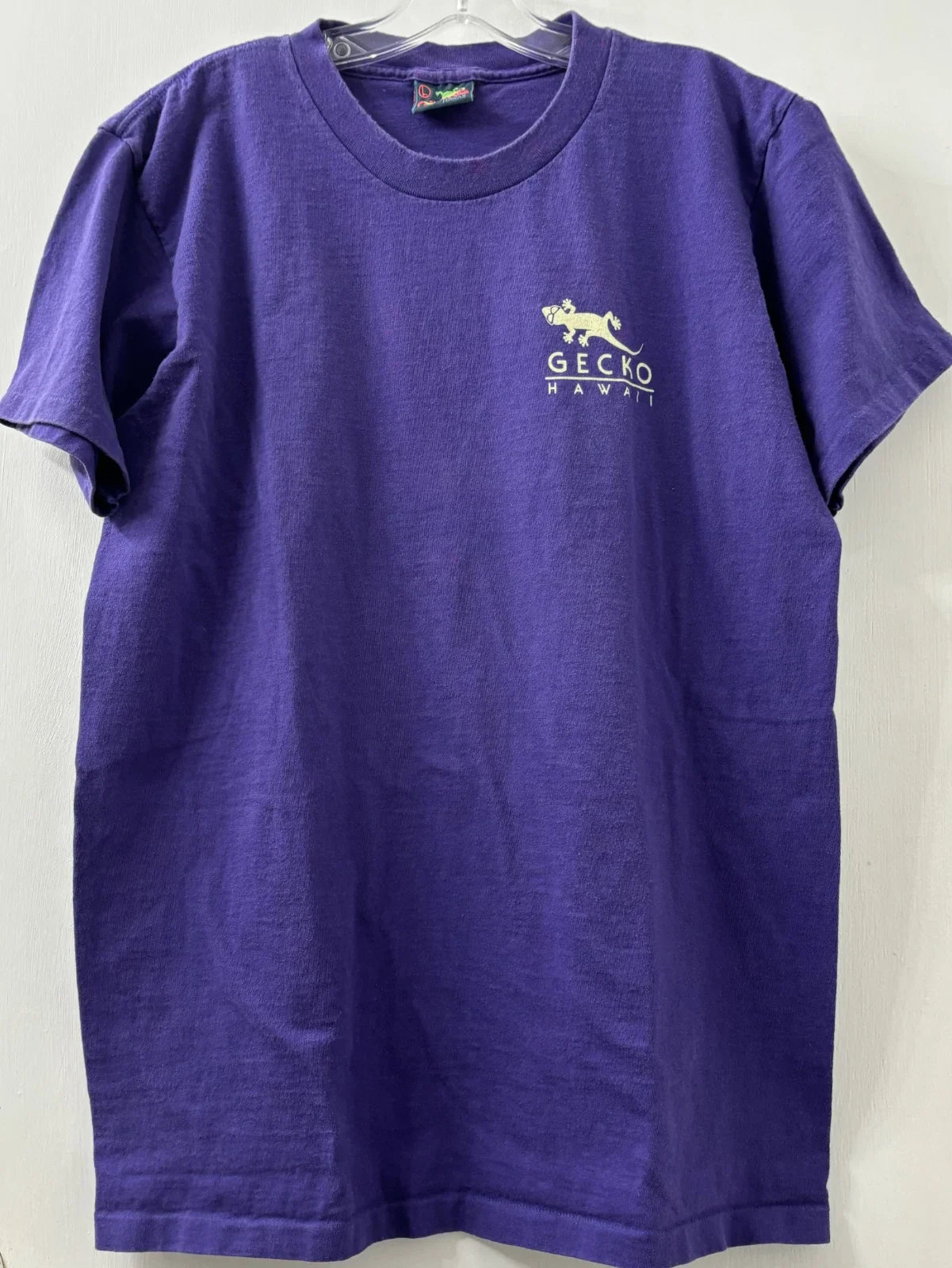 Vintage, Rare, GECKO HAWAII Surfing Large, 100% - Adult & Kids T-Shirts, Sweatshirts & Hoodies apparel design preview 1