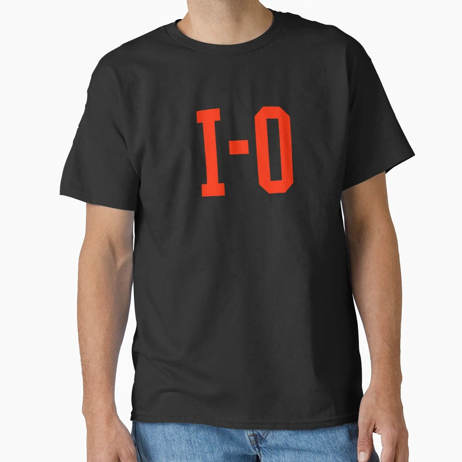 Scarlet Half I O O H I O Ohio T-Shirt - Trendy Graphic Men Women - T-Shirt, Sweatshirt, Hoodie