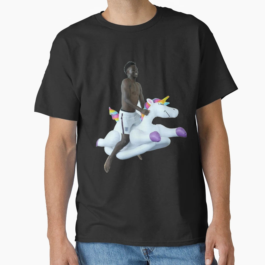Keep Flying King Bukayo Saka T-Shirt - Graphic Print Men Women - T-Shirt, Sweatshirt, Hoodie