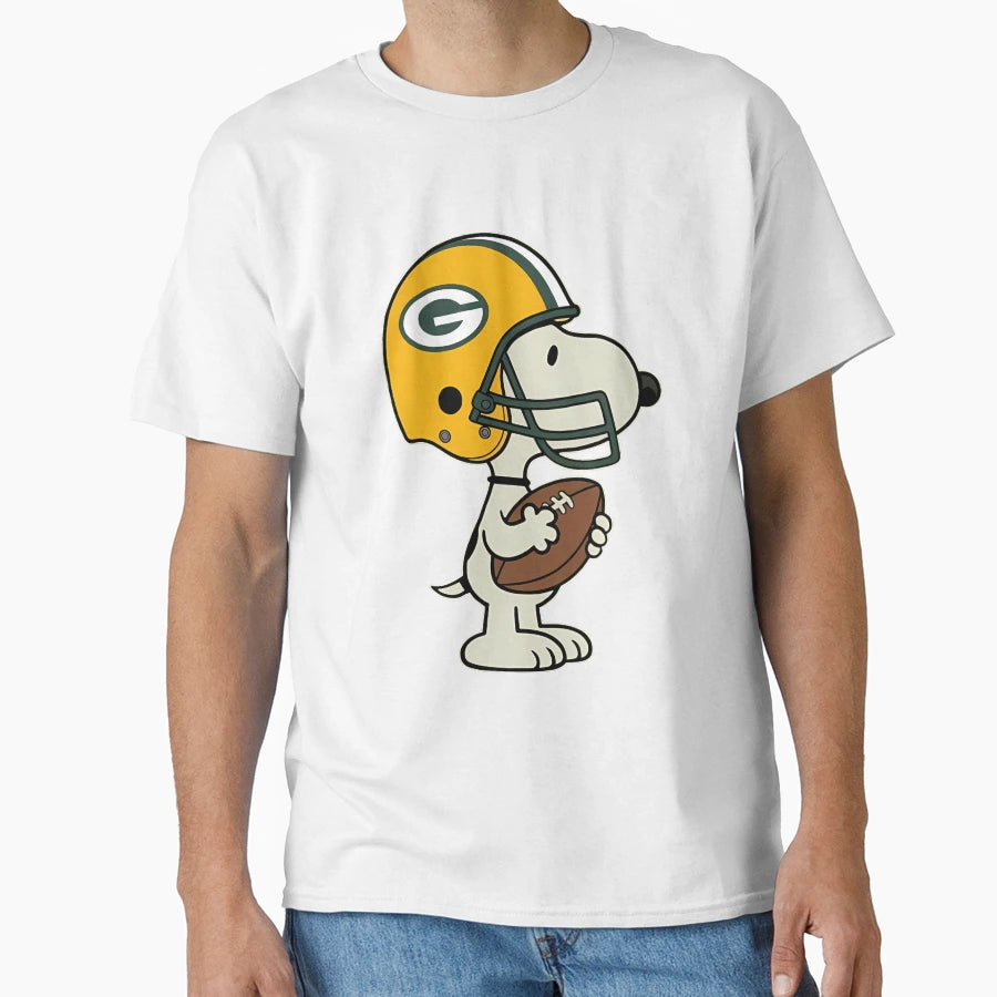 Snoopy Green Bay Packers Game Day T-Shirt - Minimalist Print for Adults - T-Shirt, Sweatshirt, Hoodie