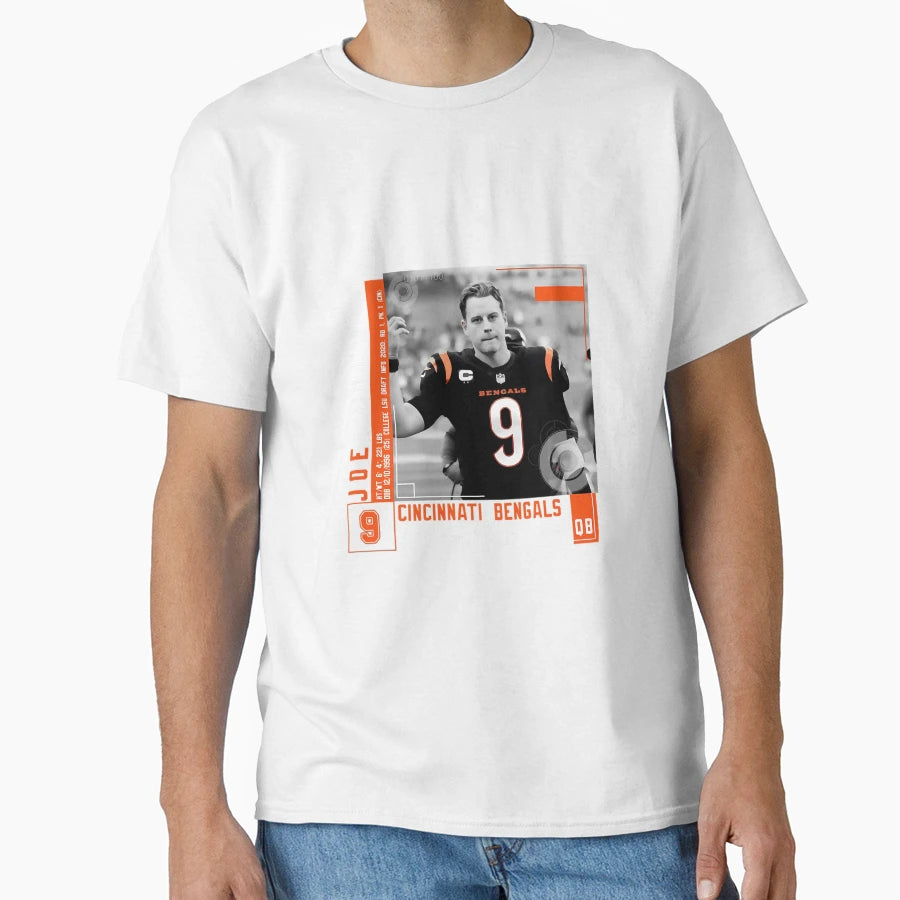 American Football Quarterback Touchdown T-Shirt - Custom Art Print Unisex - T-Shirt, Sweatshirt, Hoodie