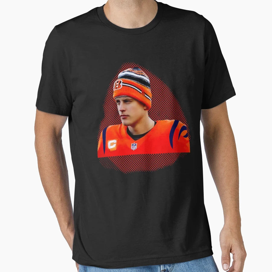 Sports Wide Receiver Quarterback Player T-Shirt - Trendy Graphic Men Women - T-Shirt, Sweatshirt, Hoodie