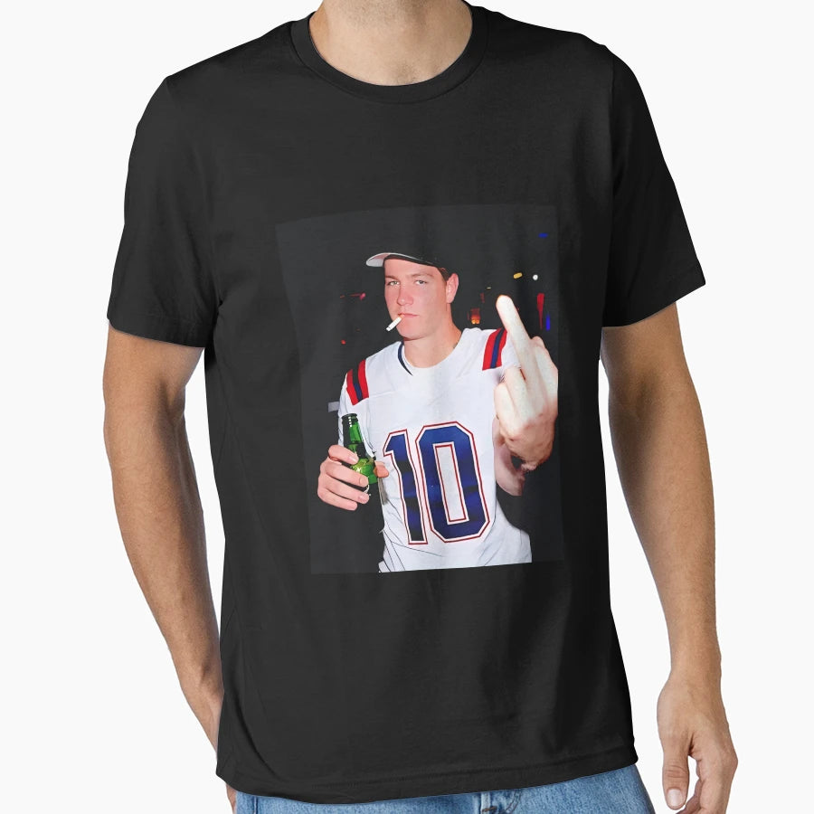 Drake Maye Flipping Bird Drinking T-Shirt - Streetwear Style Men Women - T-Shirt, Sweatshirt, Hoodie