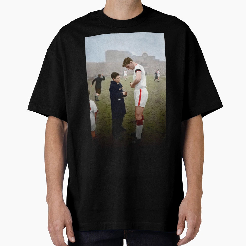 Duncan Edwards Young Fan Colour T-Shirt - Streetwear Style Men Women - T-Shirt, Sweatshirt, Hoodie