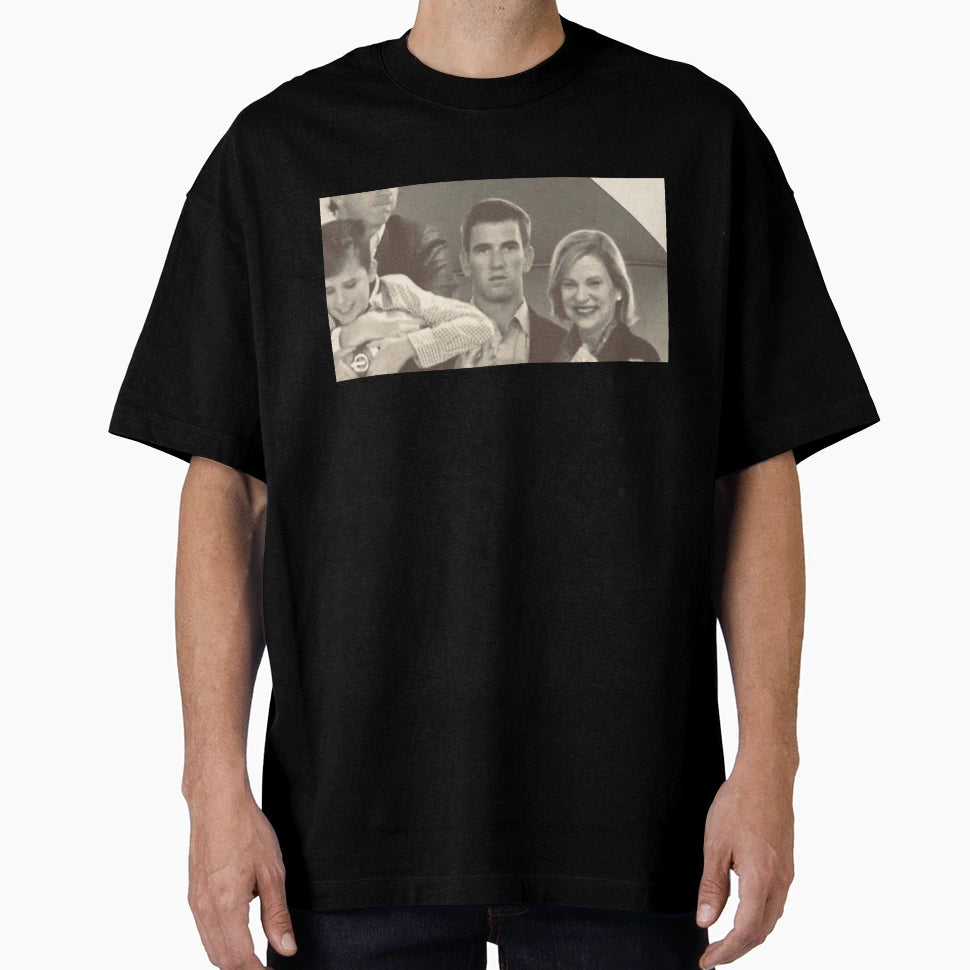 Eli Face T-Shirt - Aesthetic Graphic Unisex - T-Shirt, Sweatshirt, Hoodie
