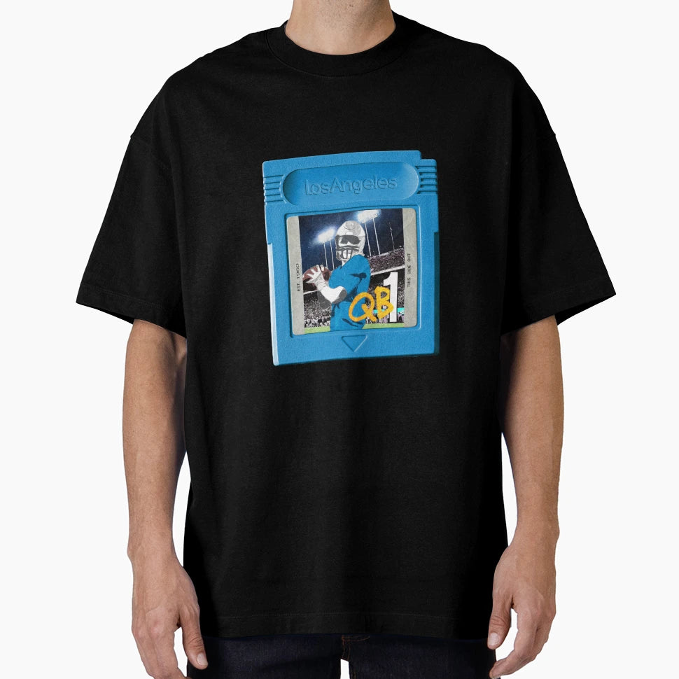 Football L T-Shirt - Minimalist Print for Adults - T-Shirt, Sweatshirt, Hoodie