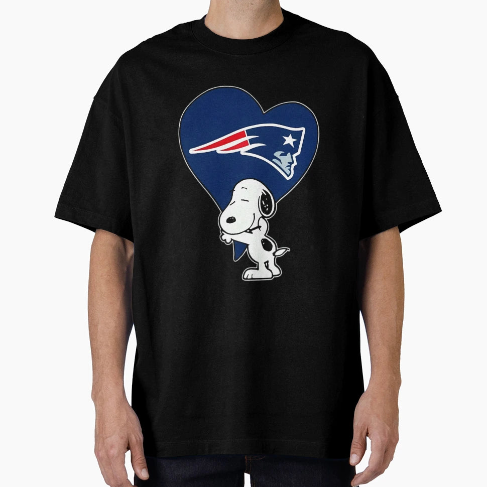 Snoopy New England Patriots T-Shirt - Novelty Apparel Men Women - T-Shirt, Sweatshirt, Hoodie