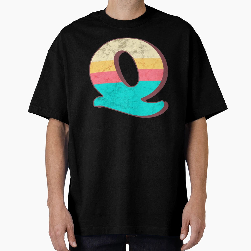 Q Letter Alphabet Typography Font T-Shirt - Streetwear Style Men Women - T-Shirt, Sweatshirt, Hoodie