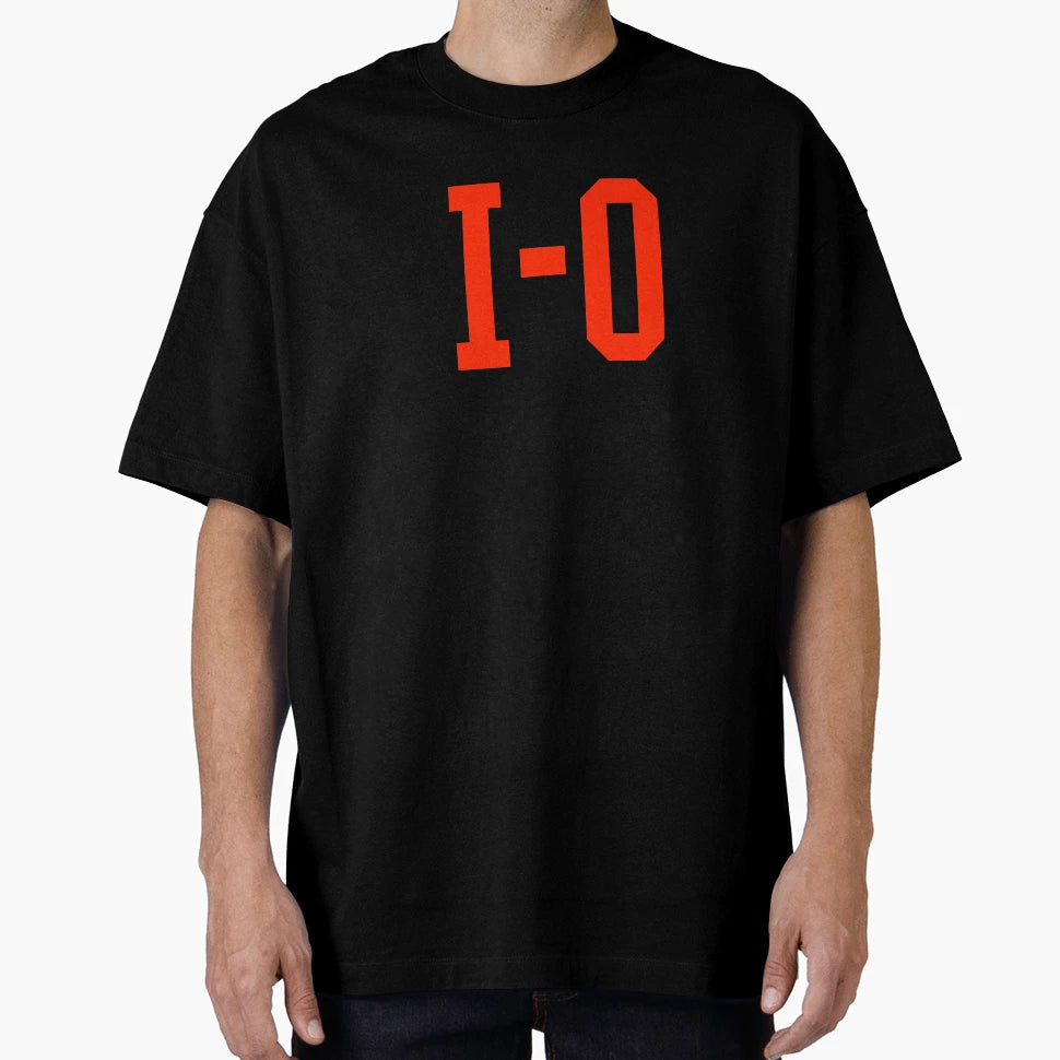 Scarlet Half I O O H I O Ohio T-Shirt - Streetwear Style for Adults - T-Shirt, Sweatshirt, Hoodie