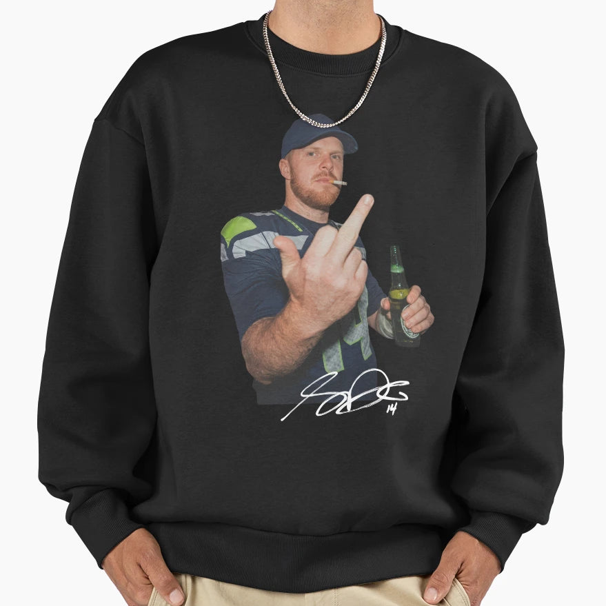 Sam Darnold Meme 90S Sweatshirt - Minimalist Print for Adults - T-Shirt, Sweatshirt, Hoodie