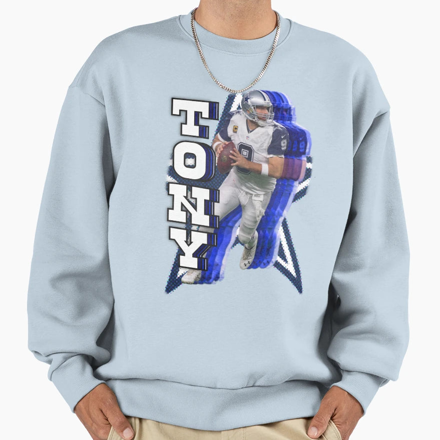Dallas Cowboy Legend Tony Romo Sweatshirt - Trendy Graphic Unisex - T-Shirt, Sweatshirt, Hoodie