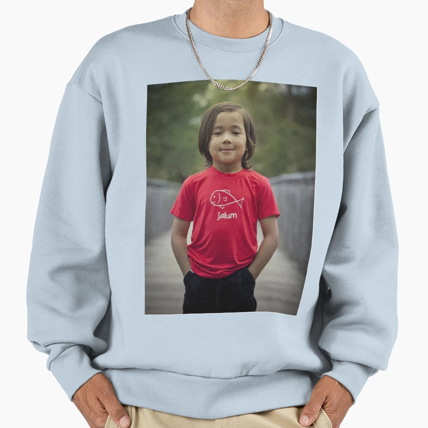 Me Andrew Taylor Sweatshirt - Minimalist Print for Adults - T-Shirt, Sweatshirt, Hoodie