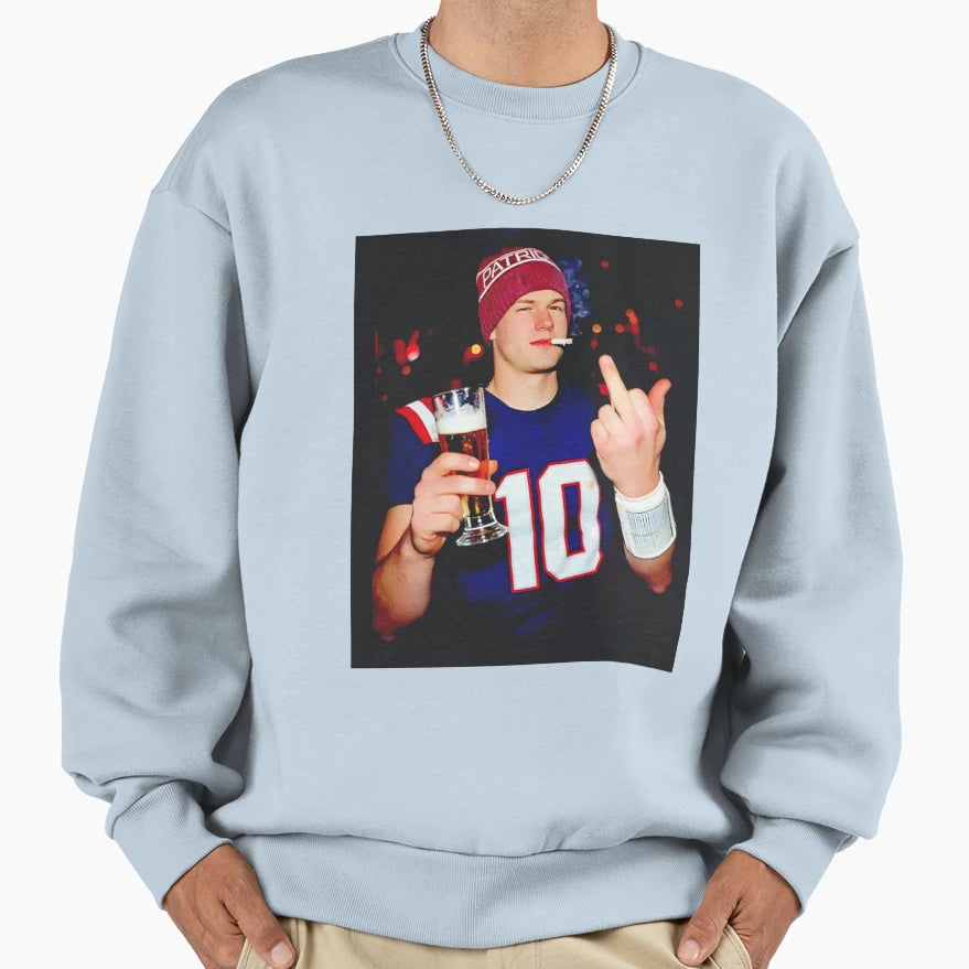Drake Maye Smoking Middle Finger Sweatshirt - Fun Novelty Design Unisex - T-Shirt, Sweatshirt, Hoodie