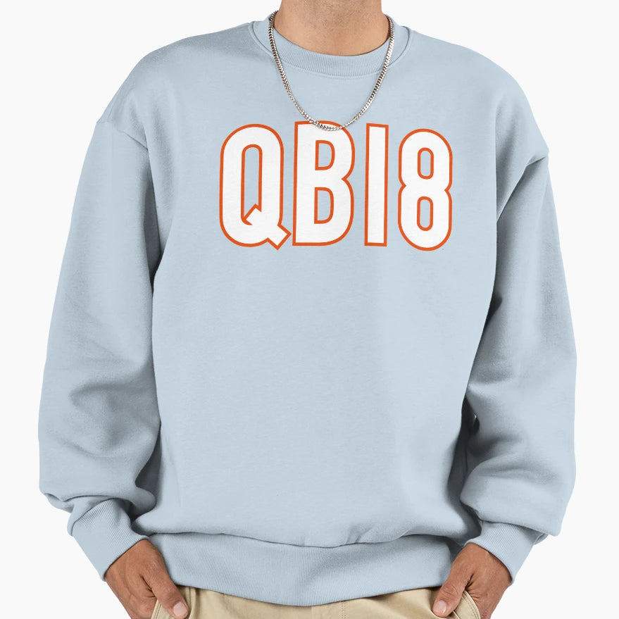 Qb18 Chicago White Sweatshirt - Custom Art Print Men Women - T-Shirt, Sweatshirt, Hoodie