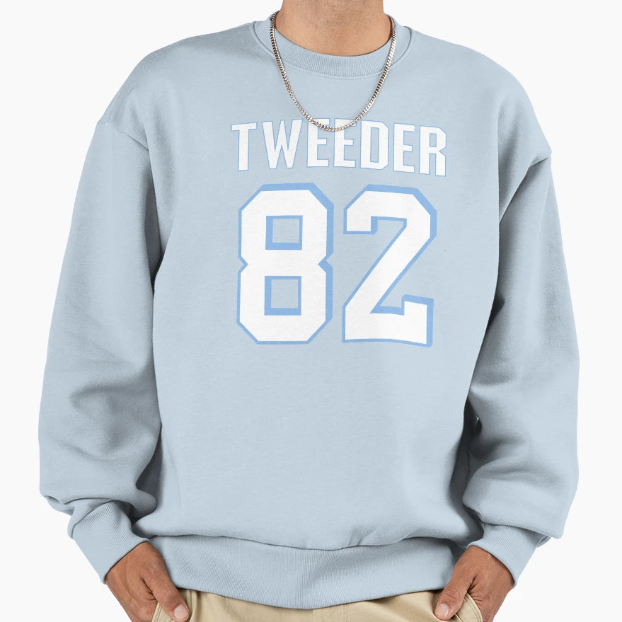 Tweeder 82 Sweatshirt - Aesthetic Graphic Unisex - T-Shirt, Sweatshirt, Hoodie