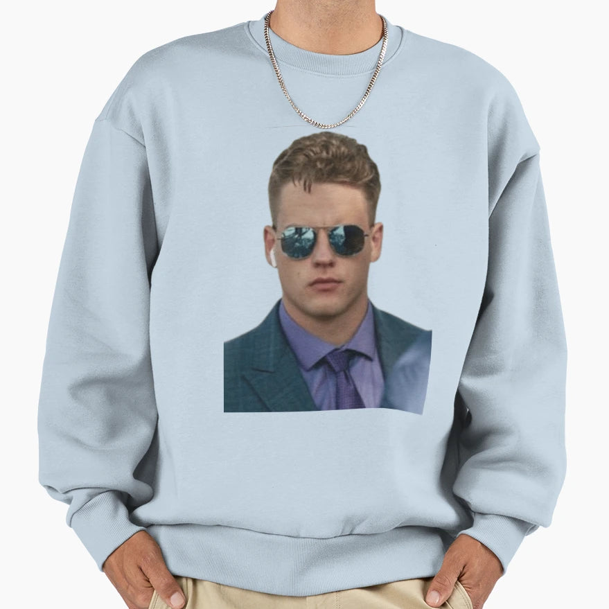 JB Glasses Sweatshirt - Minimalist Print for Adults - T-Shirt, Sweatshirt, Hoodie