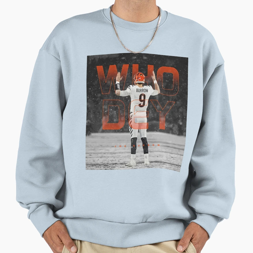 Player Sports Quarterback 14 Wide Sweatshirt - Minimalist Print for Adults - T-Shirt, Sweatshirt, Hoodie