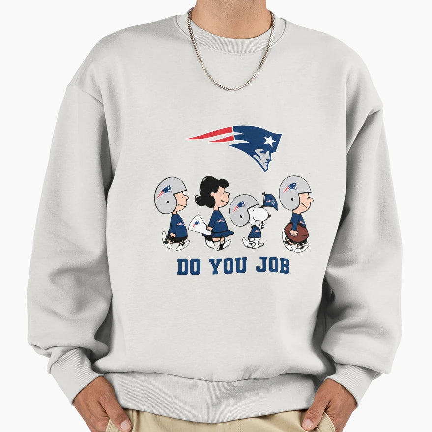 New England Patriots Football Sweatshirt - Trendy Graphic Men Women - T-Shirt, Sweatshirt, Hoodie