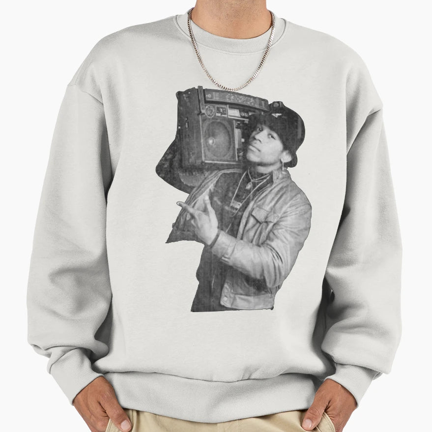 Ll J Radio Photo Generic Sweatshirt - Novelty Apparel Unisex - T-Shirt, Sweatshirt, Hoodie