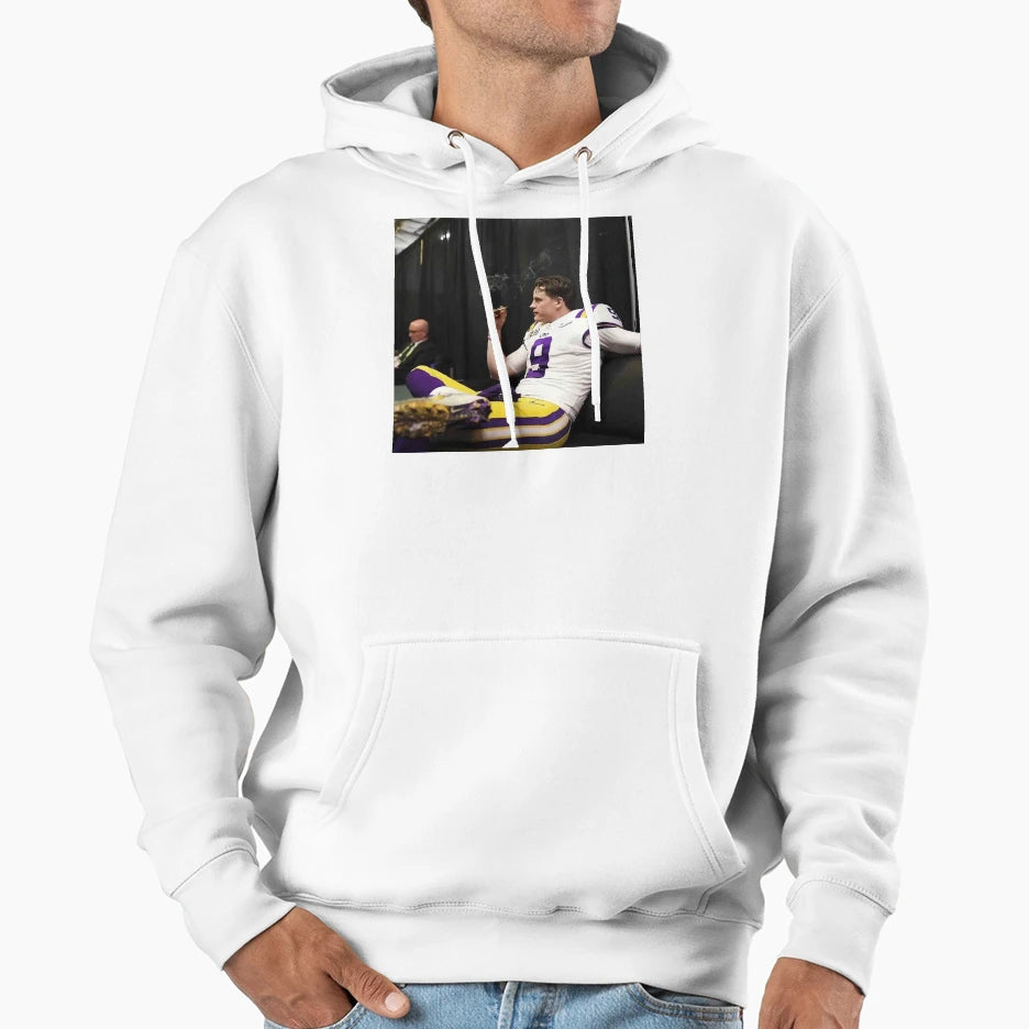 JB Smokingjoe Burrow Smoking Hoodie - Aesthetic Graphic for Adults - T-Shirt, Sweatshirt, Hoodie