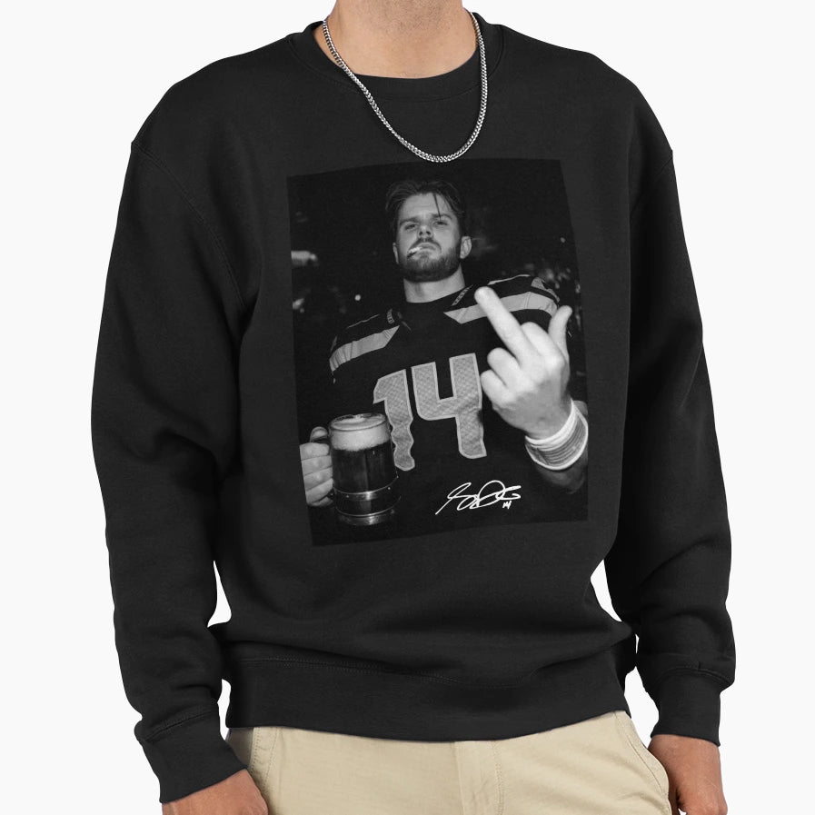 Sam Darnold Sweatshirt - Unique Graphic Men Women - T-Shirt, Sweatshirt, Hoodie