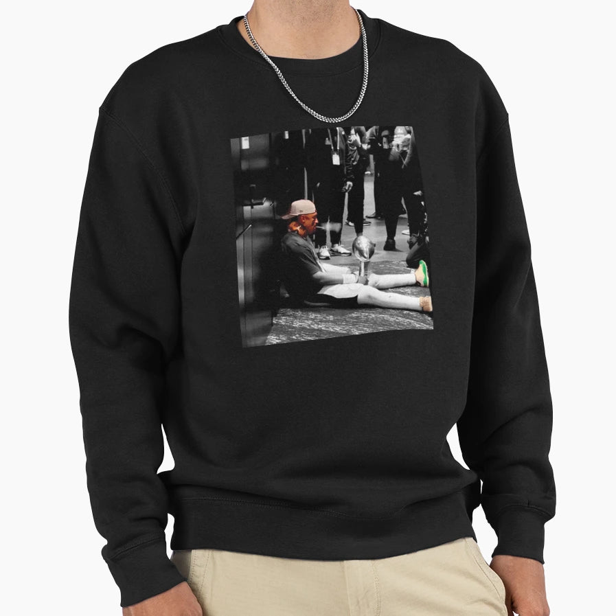 JH Victory Cigar Gift Fan Sweatshirt - Casual Everyday Wear Men Women - T-Shirt, Sweatshirt, Hoodie
