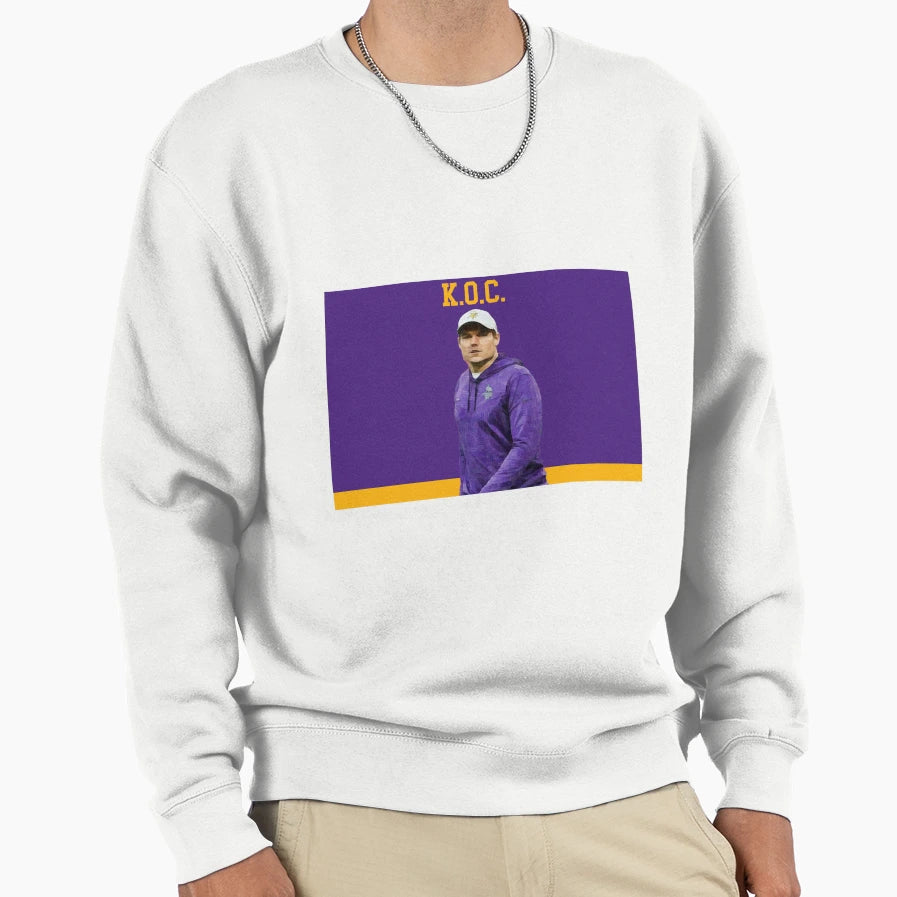 Minnesota Viking Head Coach Kevin Sweatshirt - Streetwear Style for Adults - T-Shirt, Sweatshirt, Hoodie