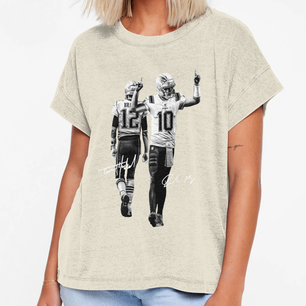 Drake Maye Signature T-Shirt - Novelty Apparel Unisex - T-Shirt, Sweatshirt, Hoodie